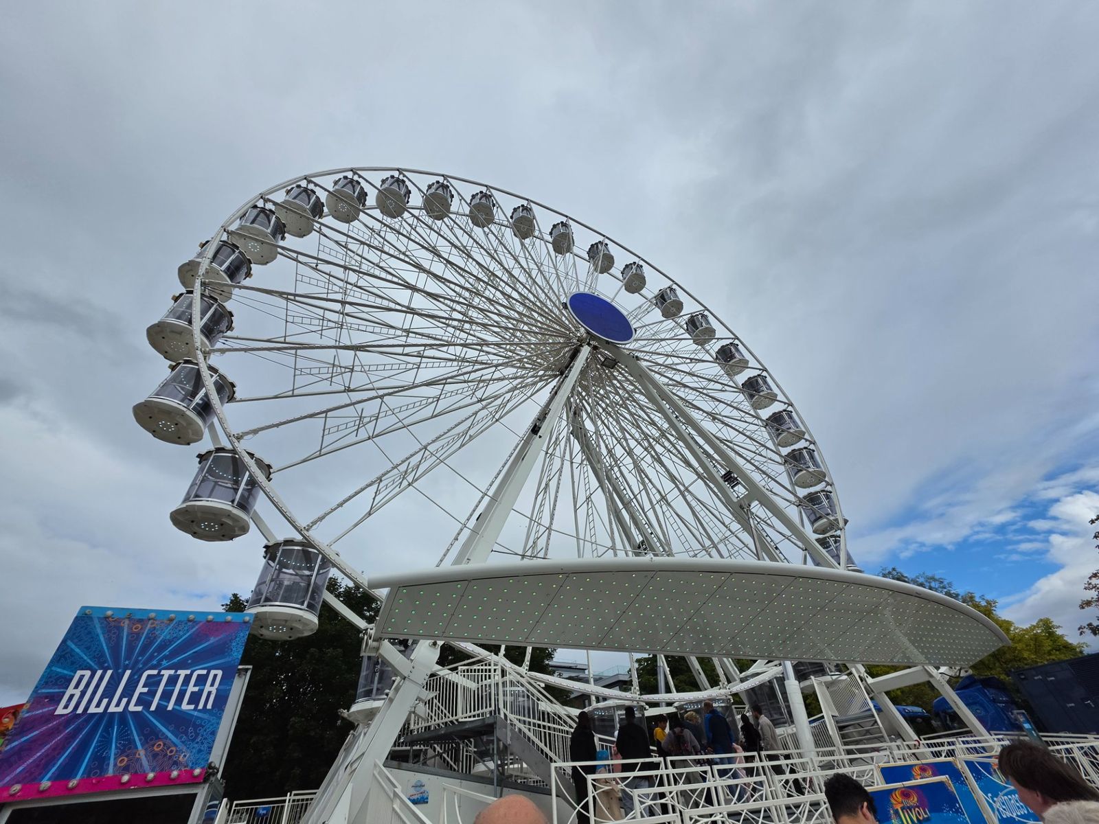 Pariserhjul på Elvefestivalen 2026. Foto: Mathea Mære Bye