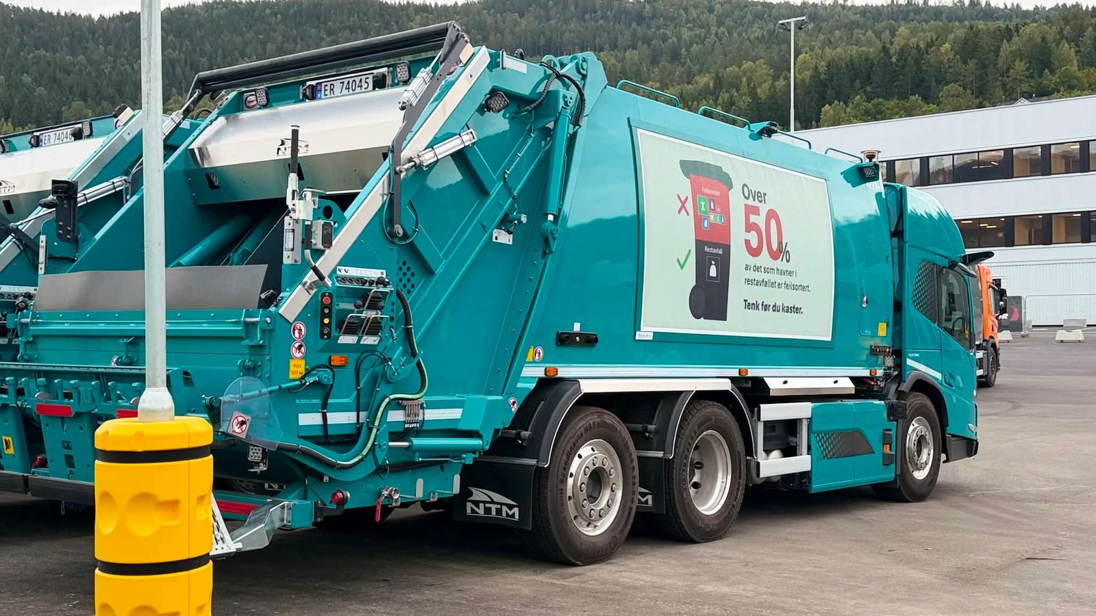 Denne elektriske søppelbilen sammen med tre andre skal også trafikkere veiene i Drammens-regionen. Foto: Henrik Moen Persson