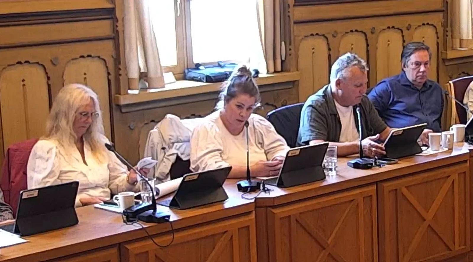 Isabell Sjøgren (R) under behandlingen av saken 20. august. Foto: Drammen kommune/KommuneTV